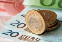 Bloomberg: Через месяц евро может рухнуть