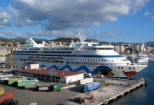 В Греции порт Салоники продали за 232 млн евро