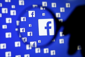 Записи 14 млн пользователей рассекретил Facebook из-за ошибки